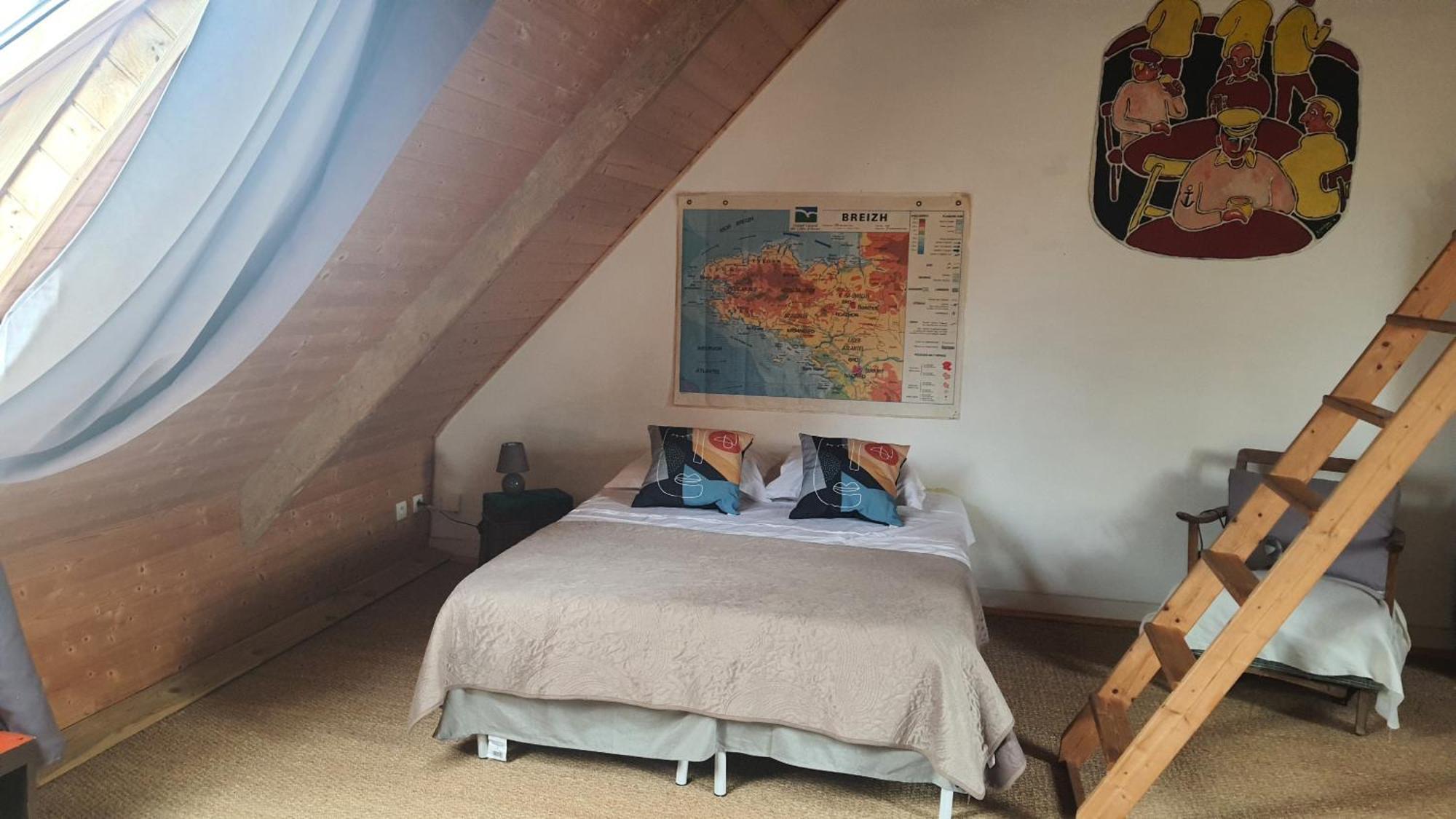 Les Gites Du Couvent Alternatif Camlez Rum bild